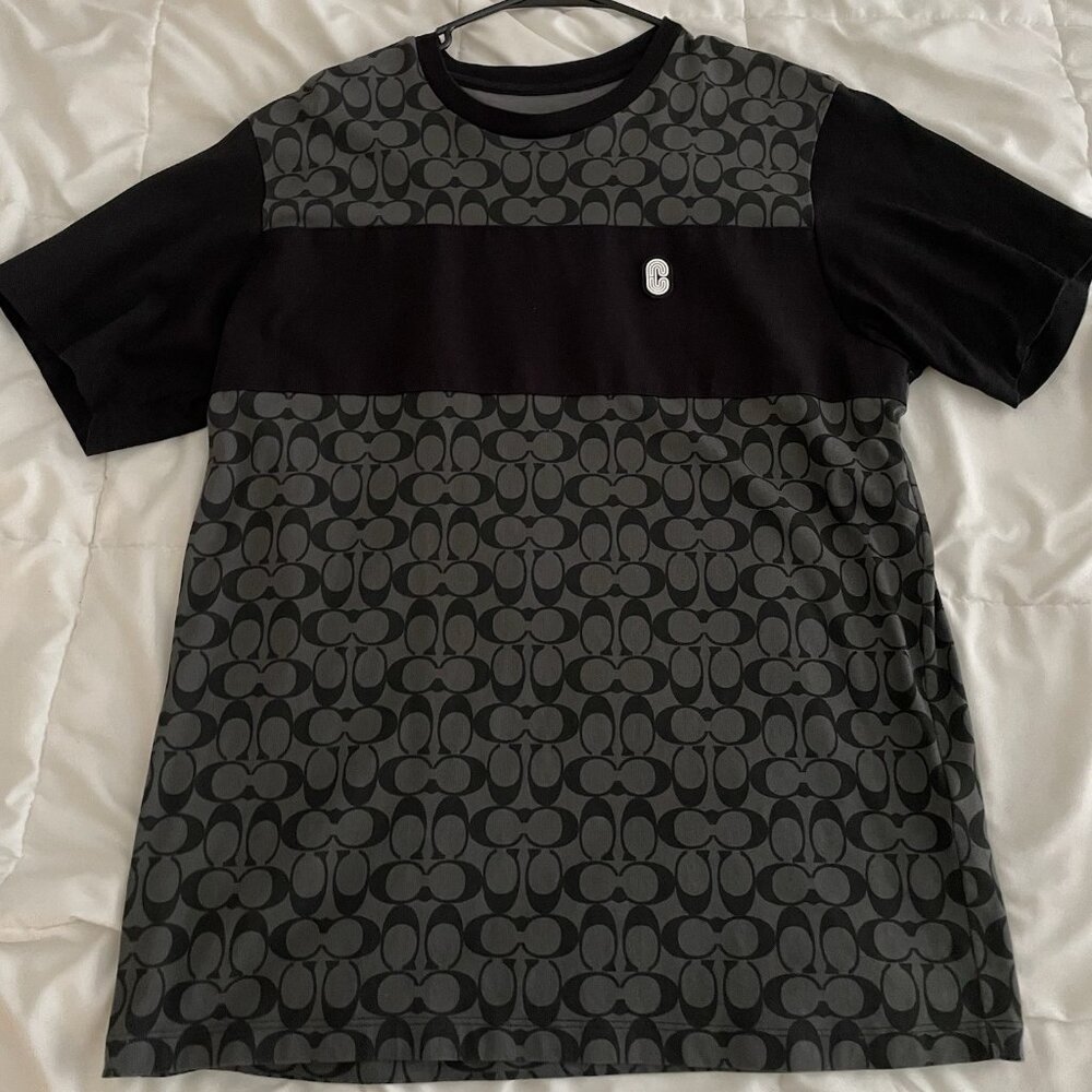 Coach Men’s Monogram Logo Black and Gray Short Sleeve T-Shirt Size Large EUC